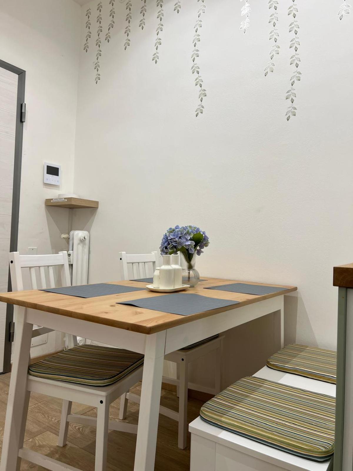 Orchidea Apartment Modena Luaran gambar